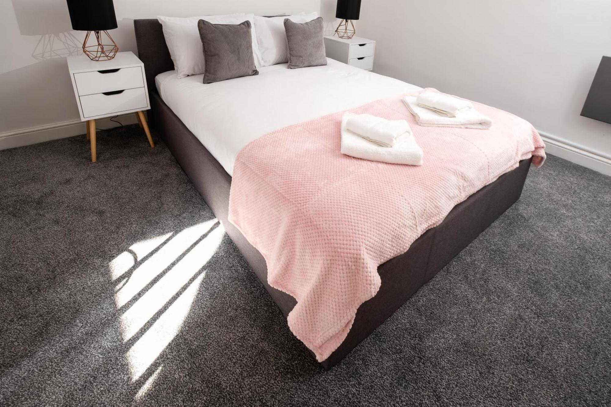 Trinity Apartments Stratford Upon Avon מראה חיצוני תמונה