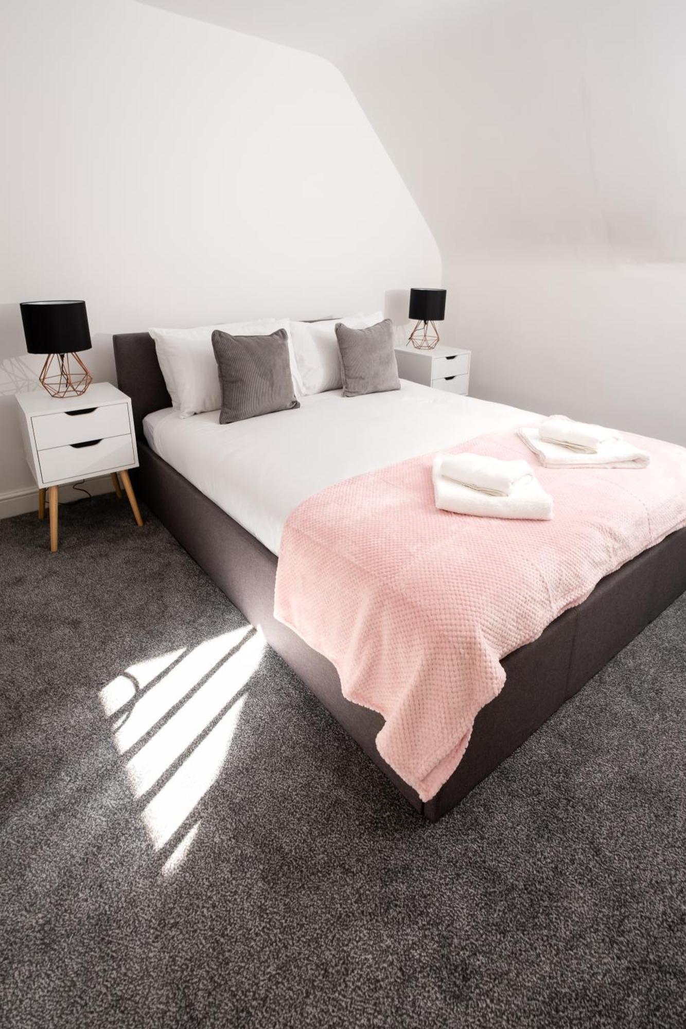 Trinity Apartments Stratford Upon Avon מראה חיצוני תמונה